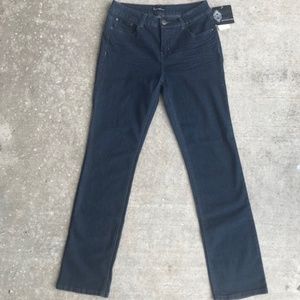 👖SIGNATURE STUDIO BOOT CUT JEANS👖